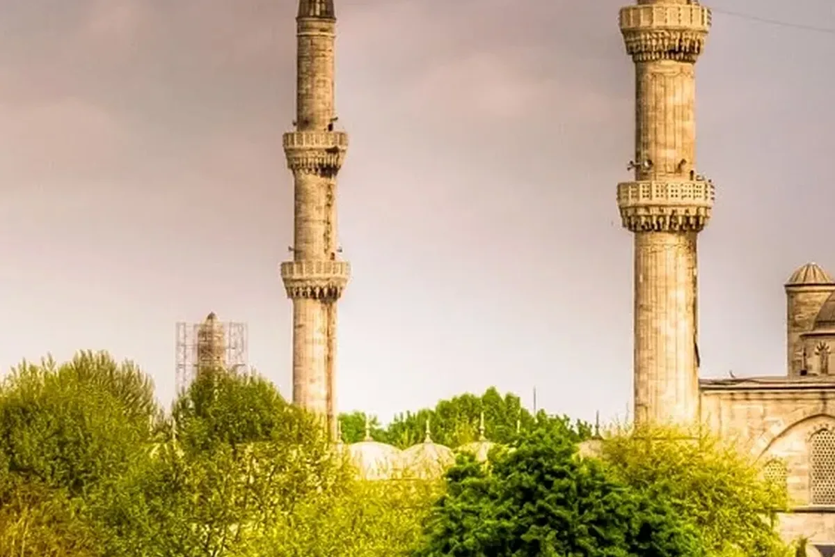 Halal travel guide for Malta: mosques, food and getting around