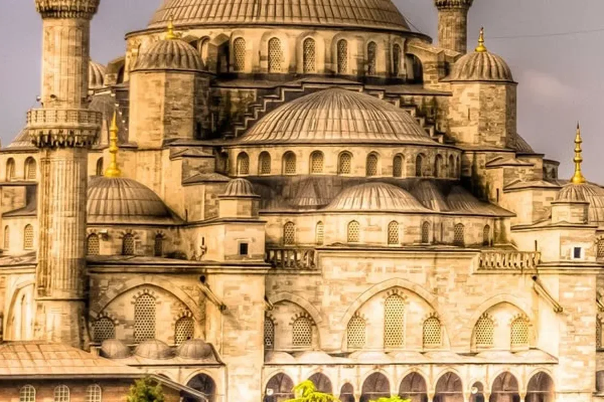 Muslim-friendly hotels in the Netherlands: what to ask before you book