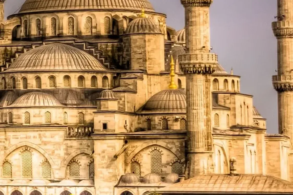 Halal holidays in the United Kingdom: where to go and how to organise your days